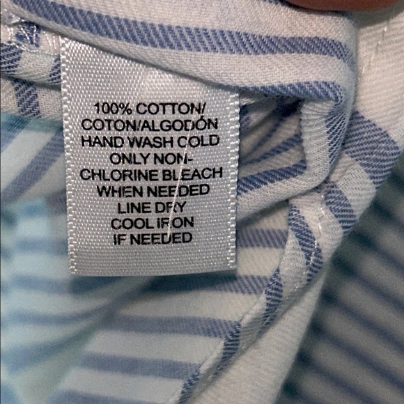 Lou Grey Top Womens  size S. - Picture 5 of 6